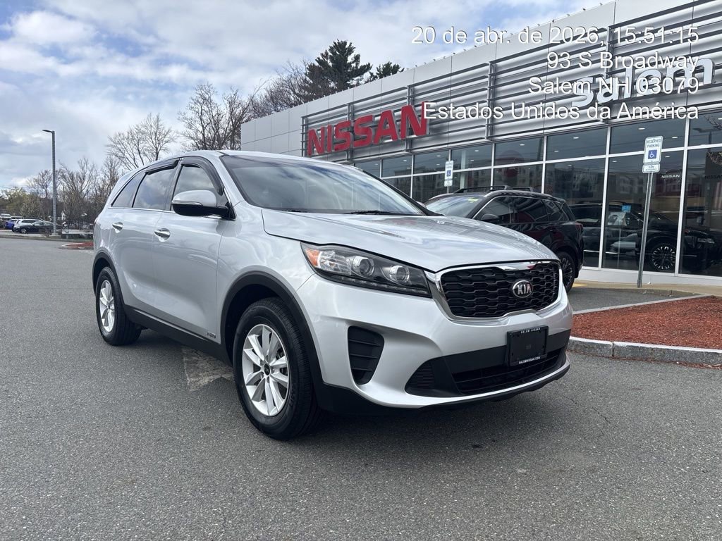 Used 2019 Kia Sorento LX image 1