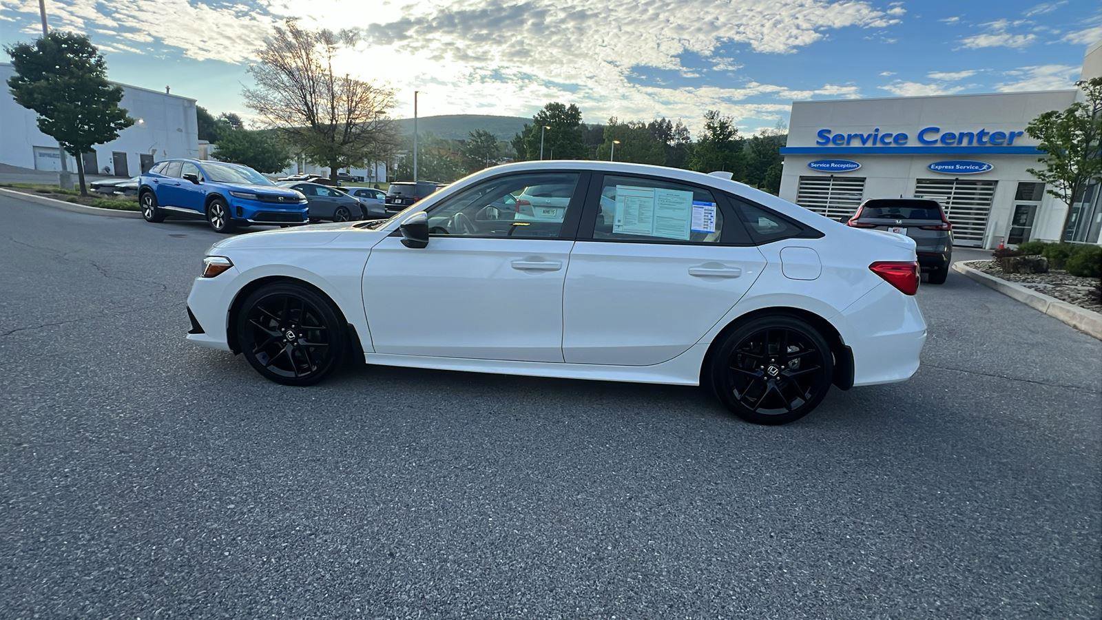 Used 2024 Honda Civic Sport image 7