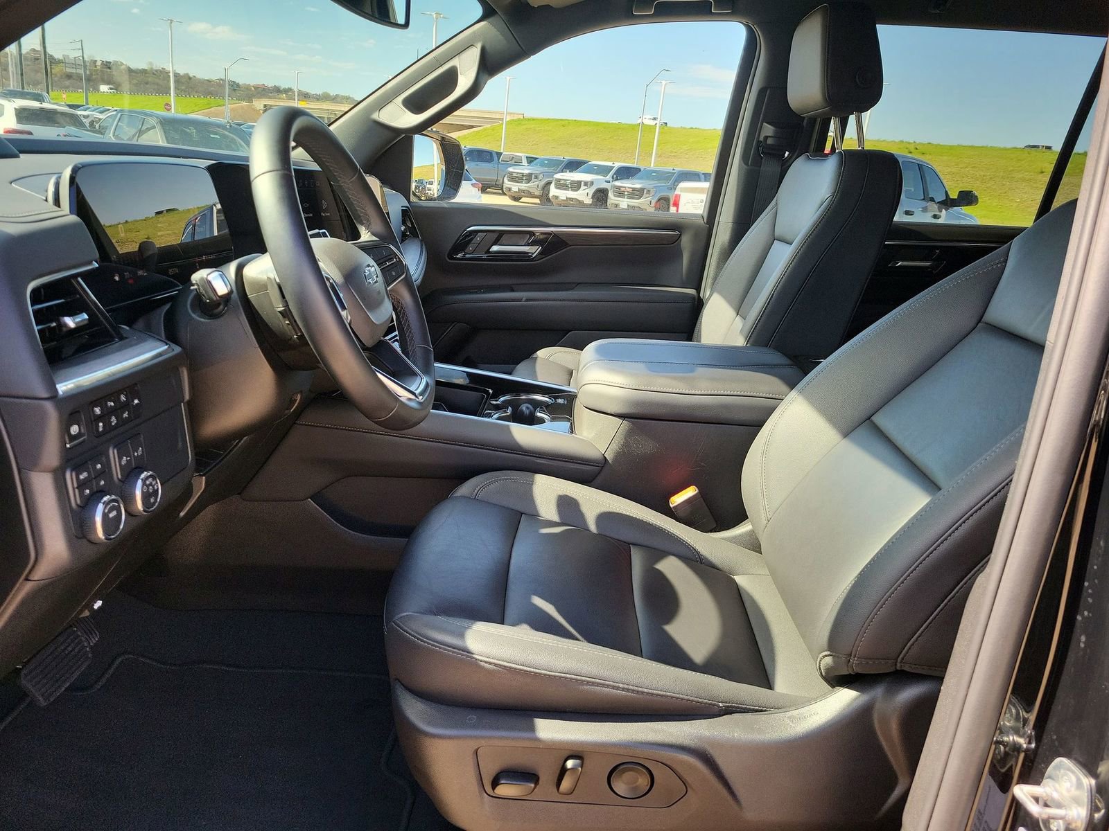 Certified 2025 Chevrolet Tahoe Z71 image 18