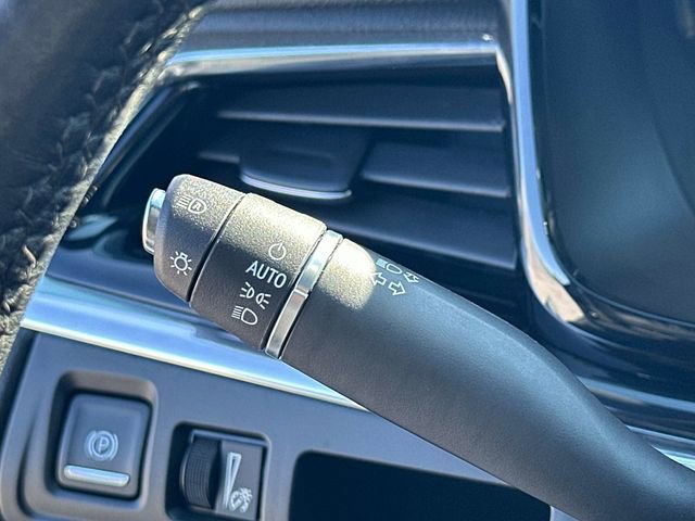 Used 2020 Cadillac XT6 Premium Luxury image 9