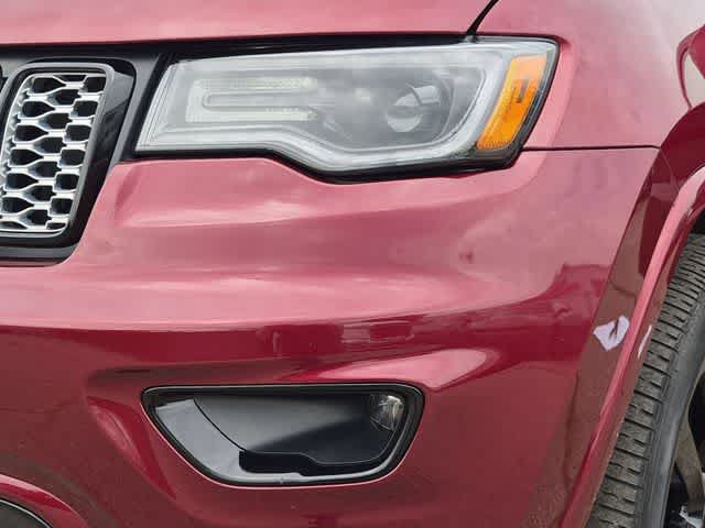 Certified 2022 Jeep Grand Cherokee Laredo X AWD/4WD image 11