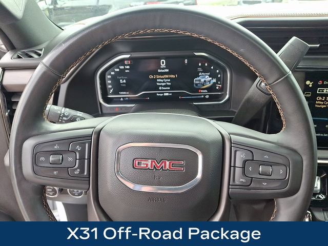 Used 2025 GMC Sierra 2500 AT4 image 4