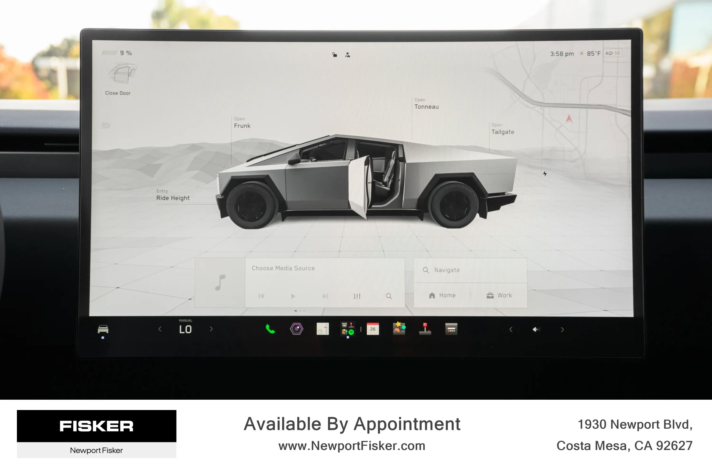 Used 2024 Tesla Cybertruck AWD Crew Cab image 23