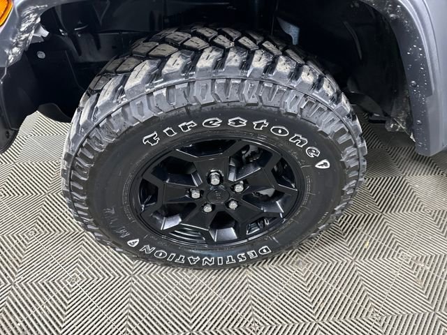 Used 2023 Jeep Wrangler Unlimited w/ Cold Weather Group image 9