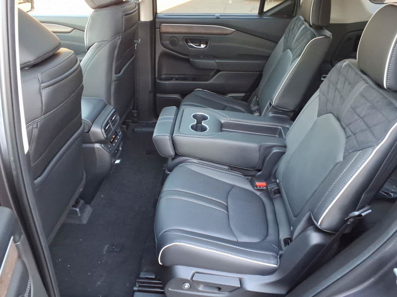 New 2026 Honda Pilot Elite image 9