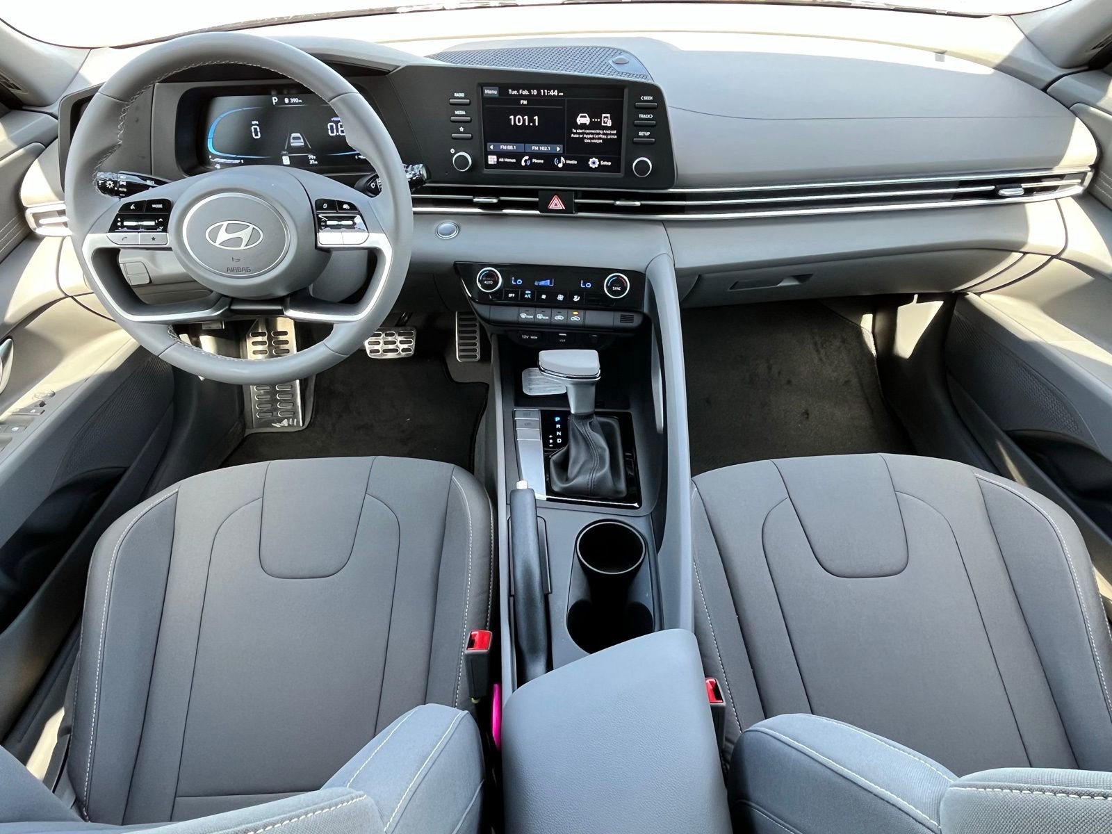 New 2026 Hyundai Elantra Sport FWD image 8