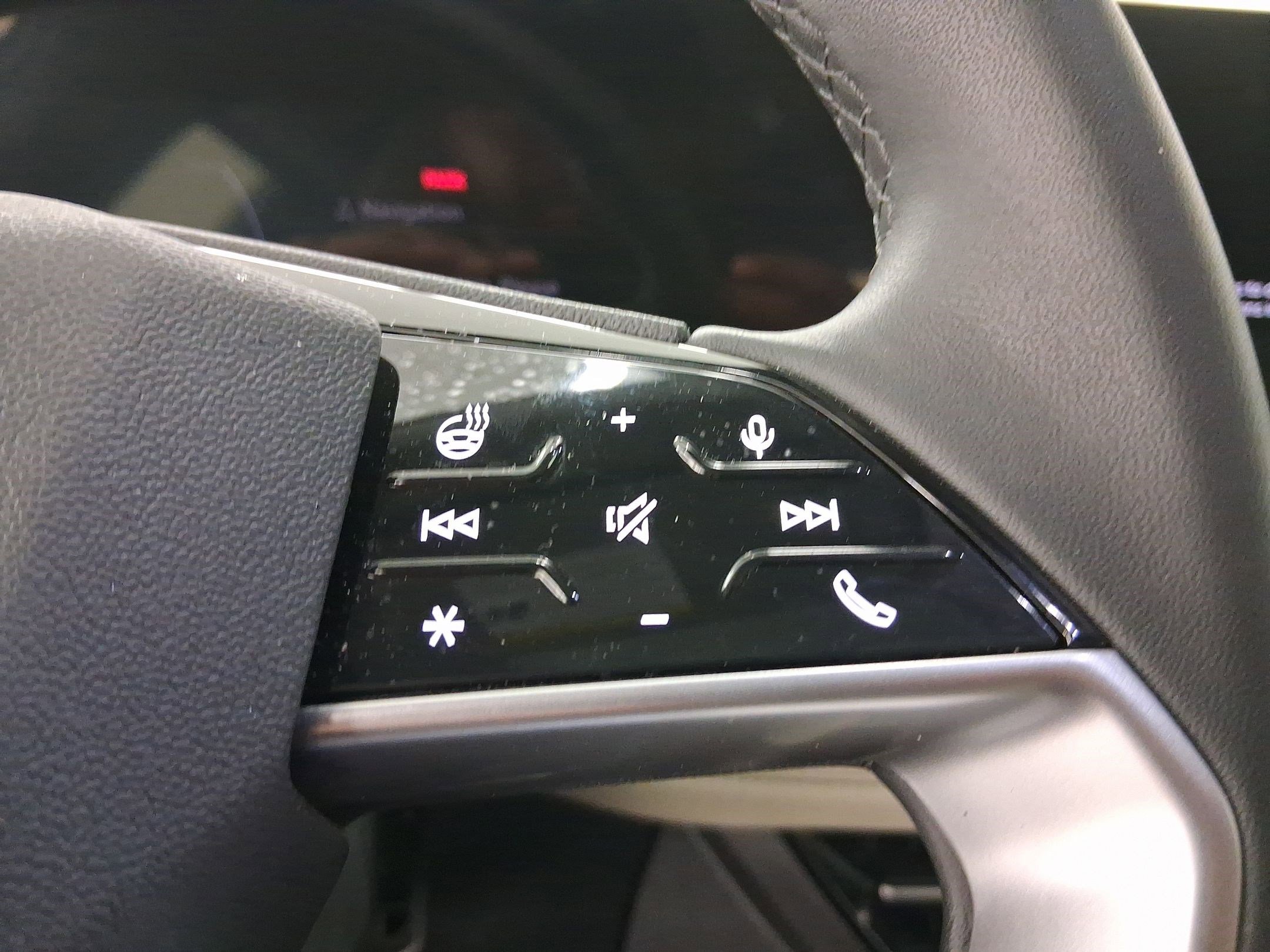 Used 2025 Audi A6 e-tron Premium Plus w/ Premium Plus image 21