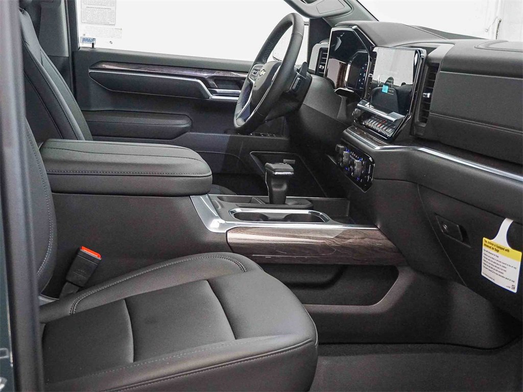 New 2026 Chevrolet Silverado 1500 LTZ image 13