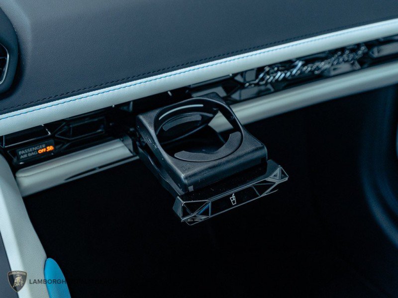 Used 2023 Lamborghini Huracan EVO RWD image 13