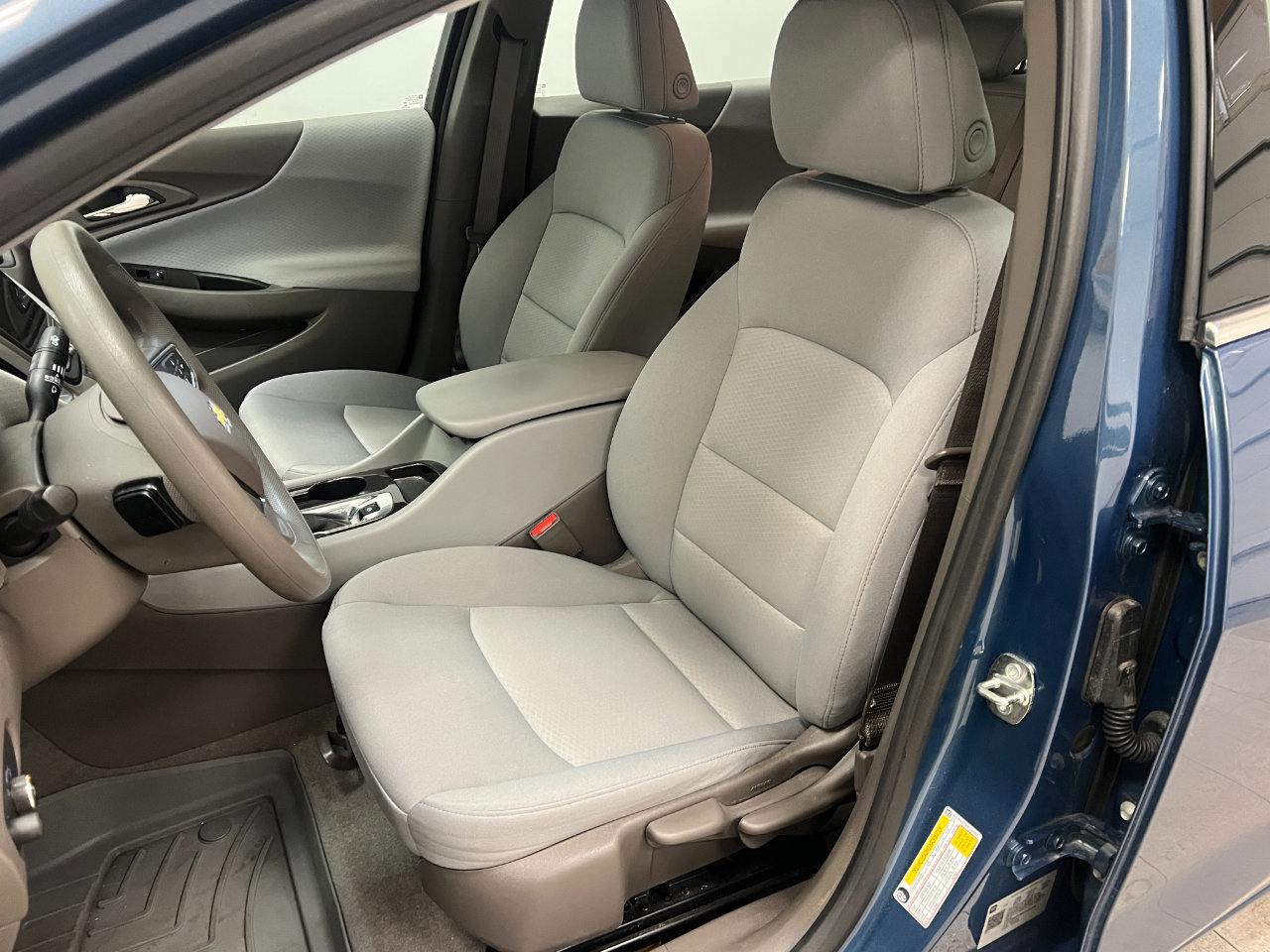 Used 2024 Chevrolet Malibu LS image 23