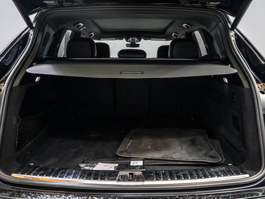 Used 2022 Porsche Cayenne S AWD/4WD image 36