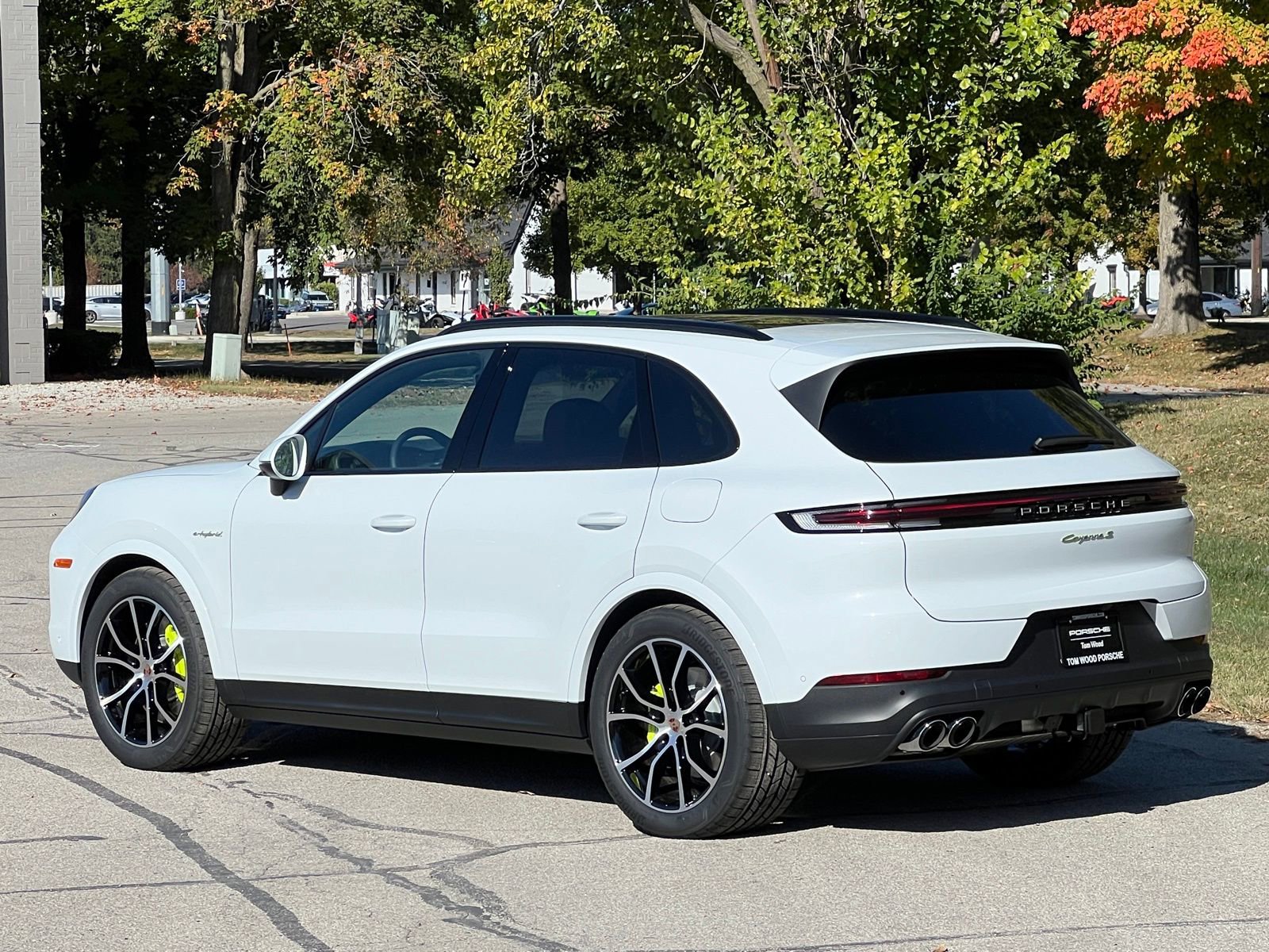 New 2026 Porsche Cayenne S image 3