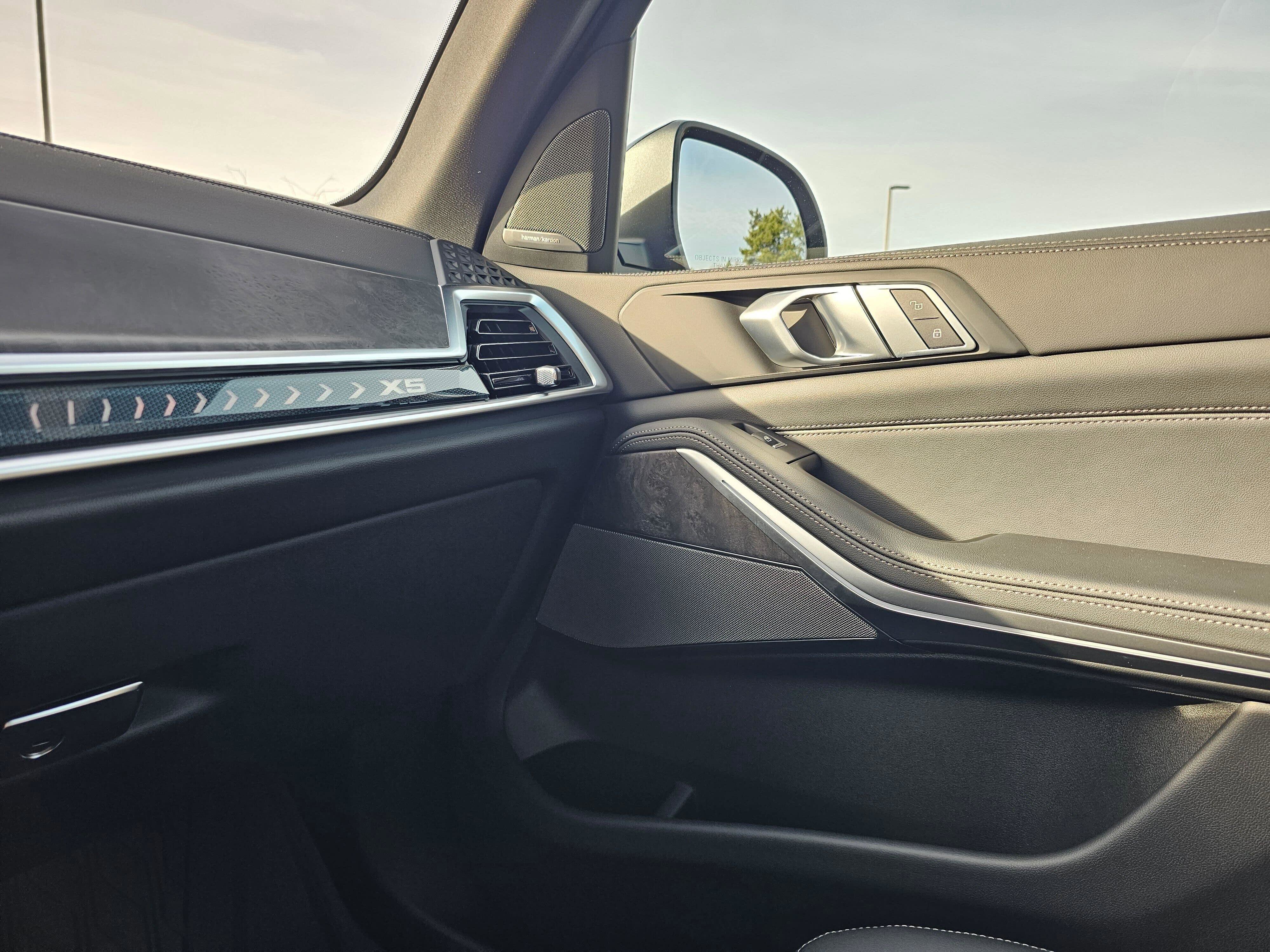 New 2026 BMW X5 xDrive40i w/ Executive Package image 27