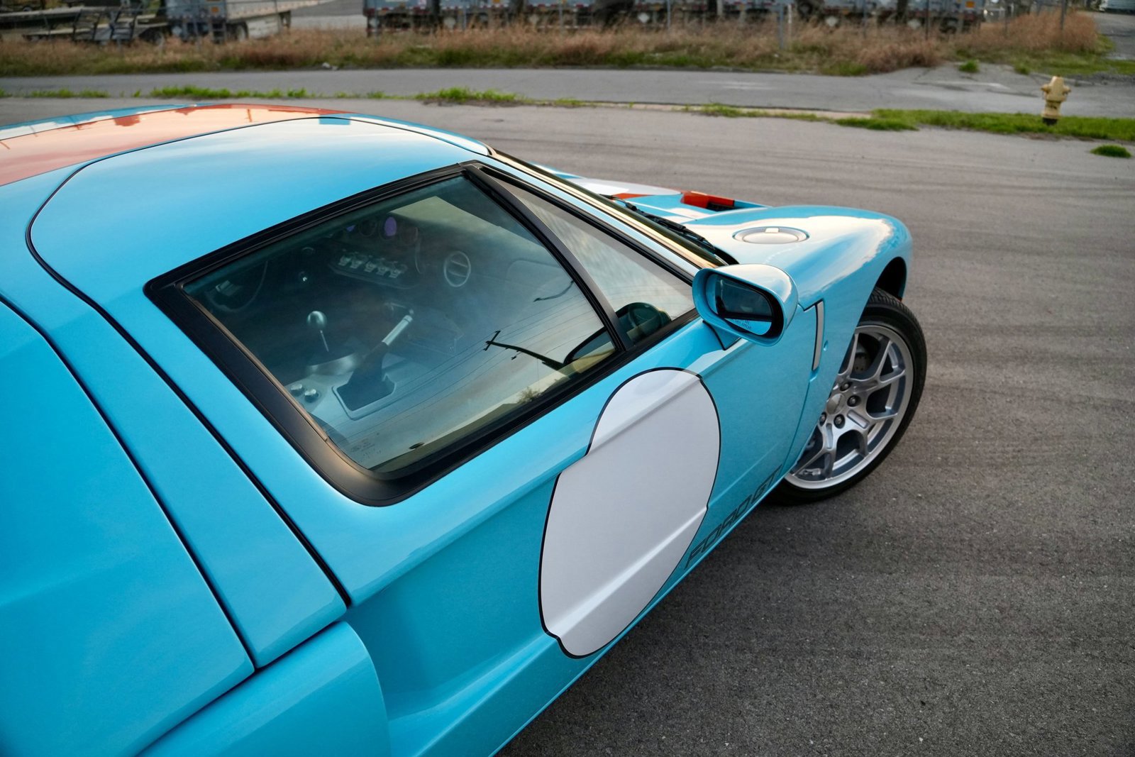 Used 2006 Ford GT image 34