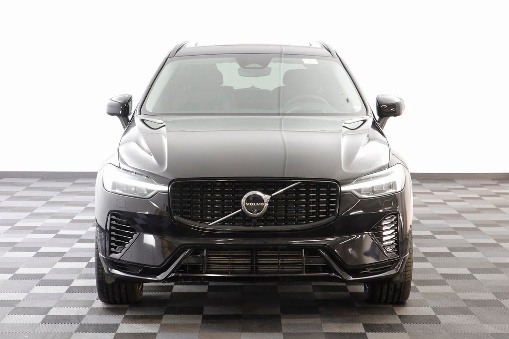 Used 2025 Volvo XC60 T8 Ultra w/ Protection Package Premier image 24