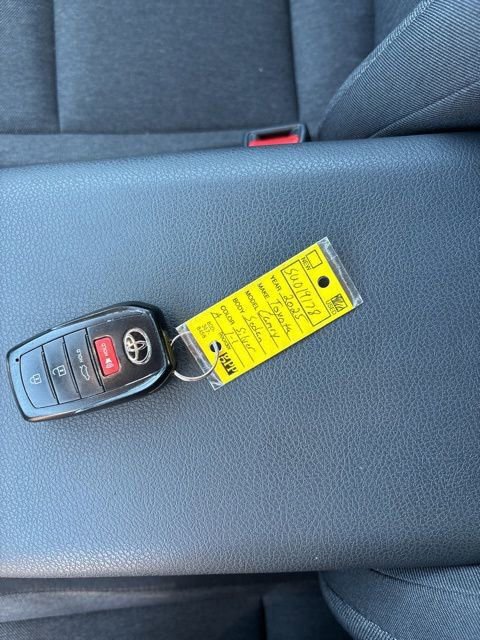 Used 2025 Toyota Camry LE image 17