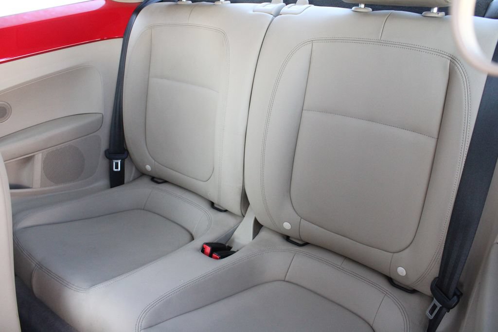 Used 2012 Volkswagen Beetle 2.5 FWD image 20