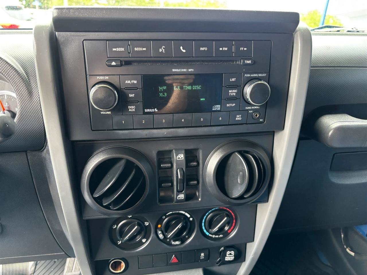 Used 2010 Jeep Wrangler Unlimited Sport AWD/4WD image 13