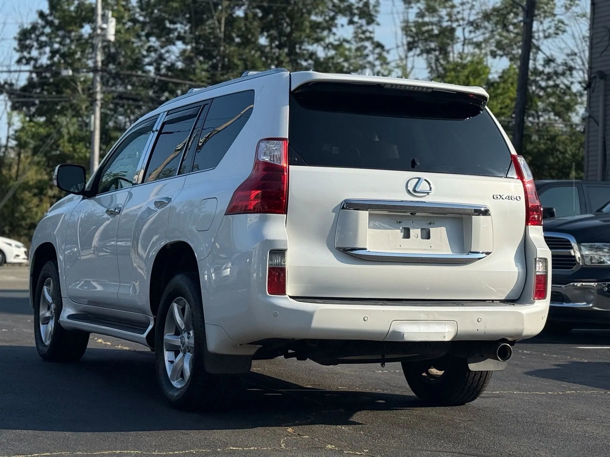 Used 2011 Lexus GX 460 image 5