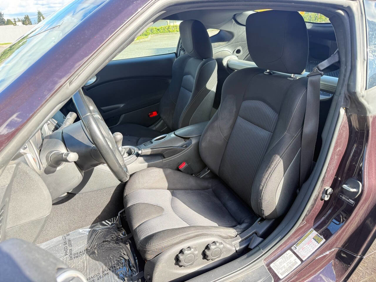 Used 2010 Nissan 370Z Touring w/ Sport Pkg RWD image 8