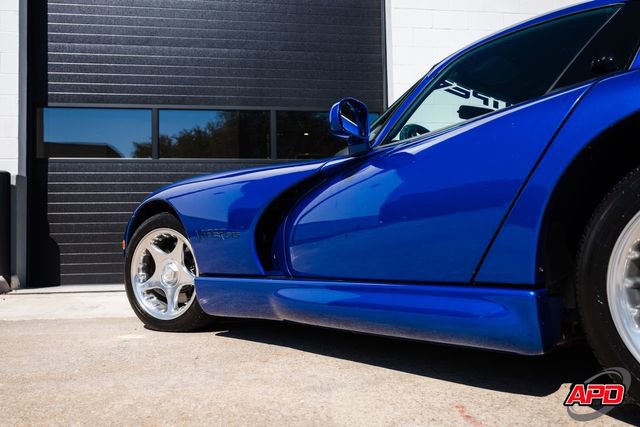 Used 1996 Dodge Viper GTS image 28