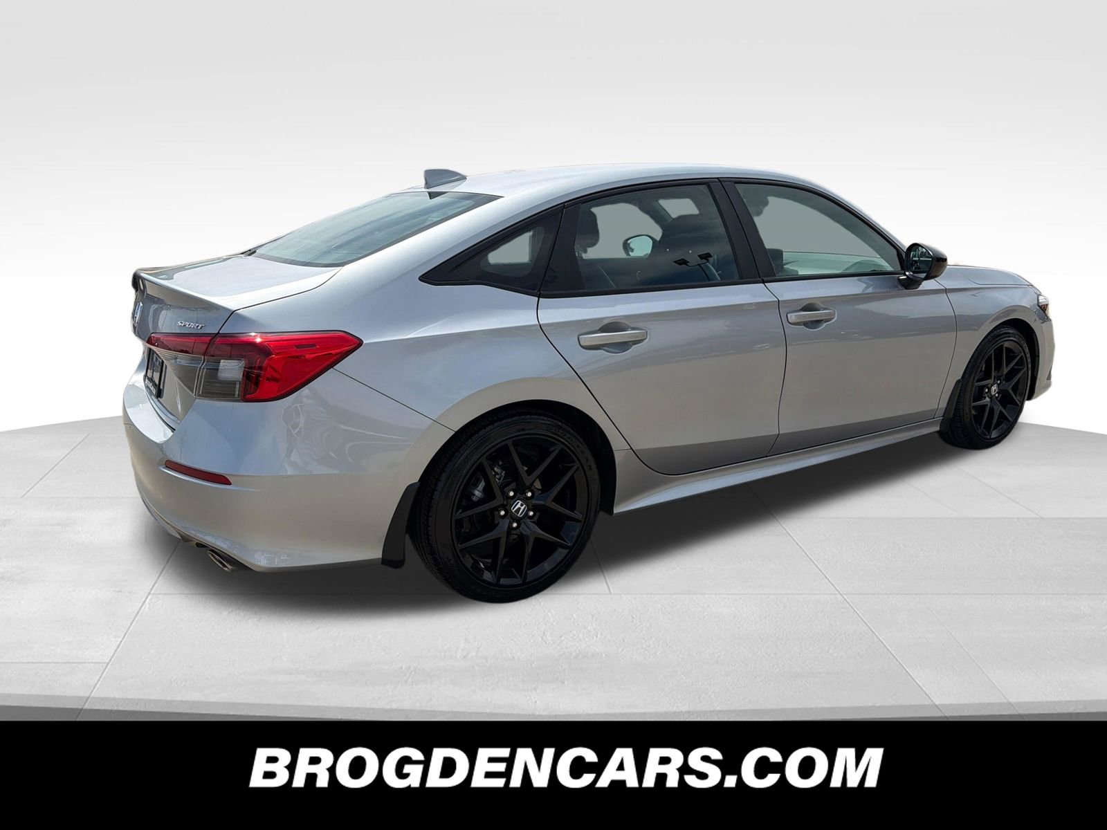 Used 2024 Honda Civic Sport image 3