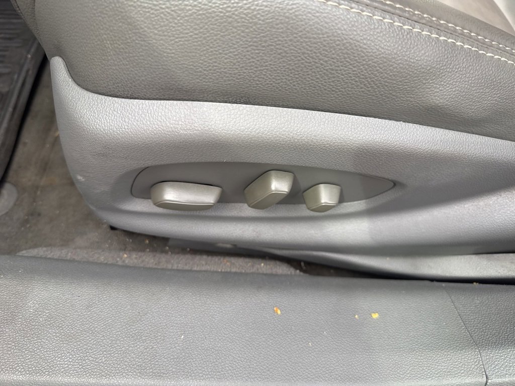 Used 2019 Chevrolet Impala LT w/ LT Leather Package image 19