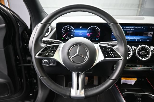 New 2025 Mercedes-Benz GLA 250 4MATIC image 7
