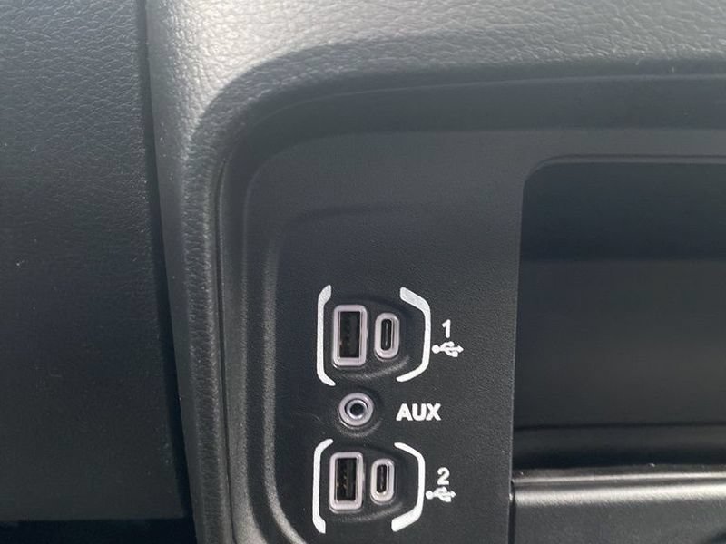 New 2026 RAM 3500 Tradesman AWD/4WD image 31