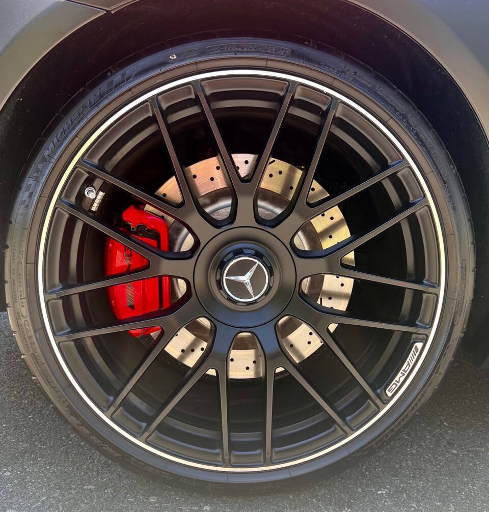 Used 2023 Mercedes-Benz C 63 AMG S image 16