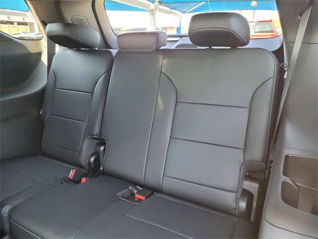 New 2026 Chevrolet Traverse LT w/ LPO, Floor Liner Package image 8