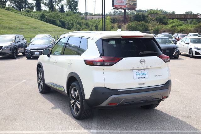 Certified 2023 Nissan Rogue SL w/ SL Premium Package AWD/4WD image 7