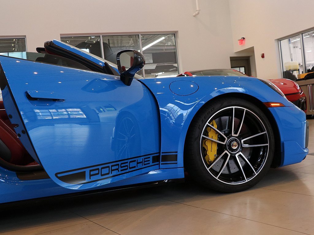 Used 2023 Porsche 911 Turbo S image 21