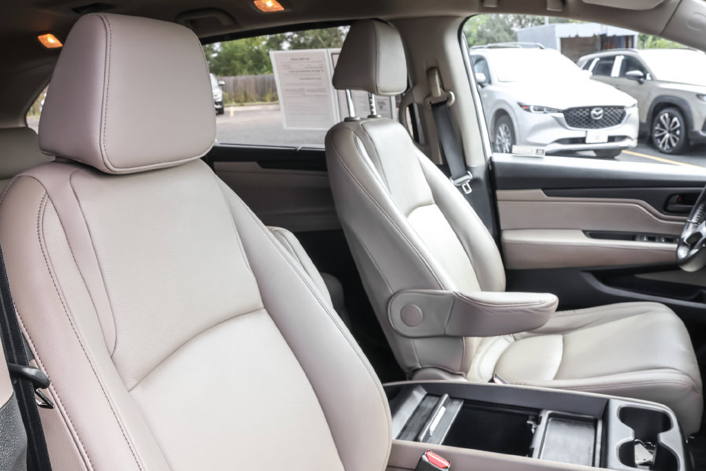 Used 2024 Honda Odyssey EX-L image 32