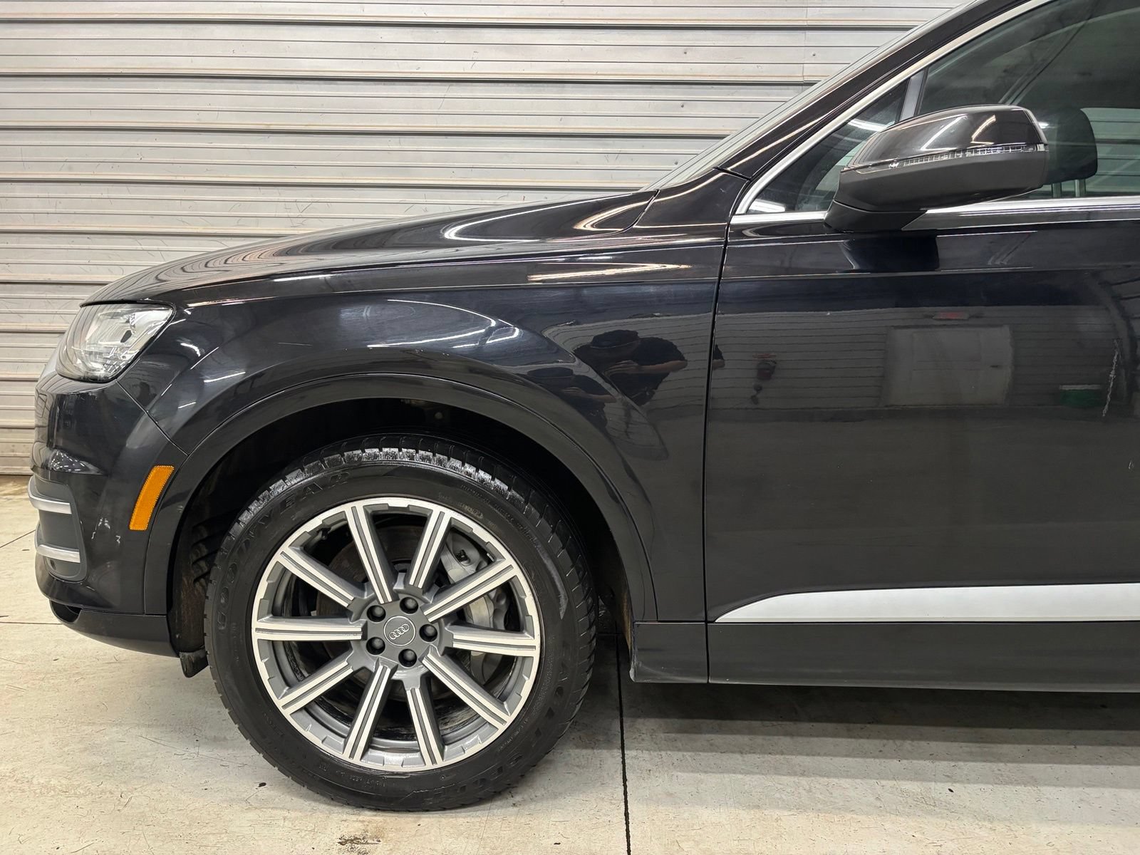 Used 2019 Audi Q7 3.0T Premium Plus w/ Premium Plus Package AWD/4WD image 4