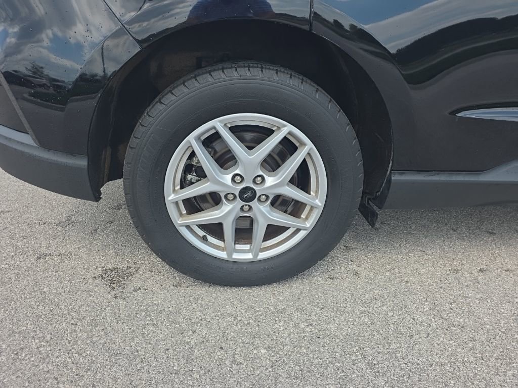 Used 2024 Ford Edge SEL image 7