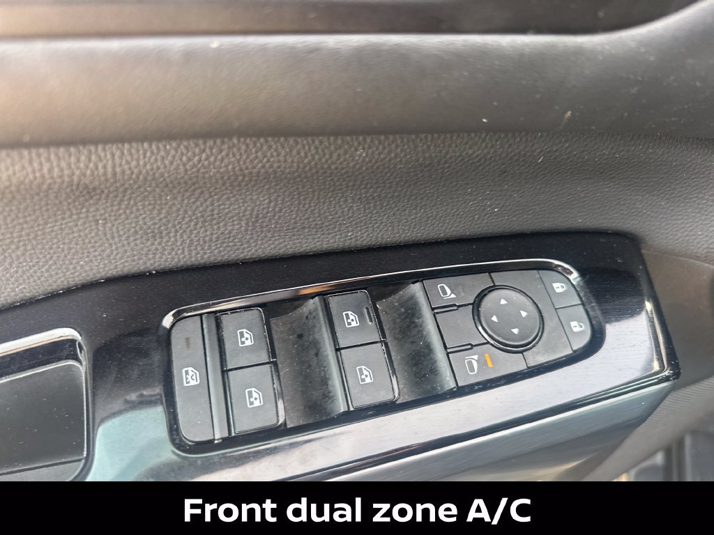 Certified 2025 Nissan Pathfinder SL w/ SL Premium Package AWD/4WD image 12
