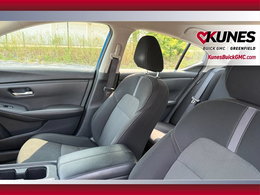 Used 2024 Nissan Sentra SV FWD image 28