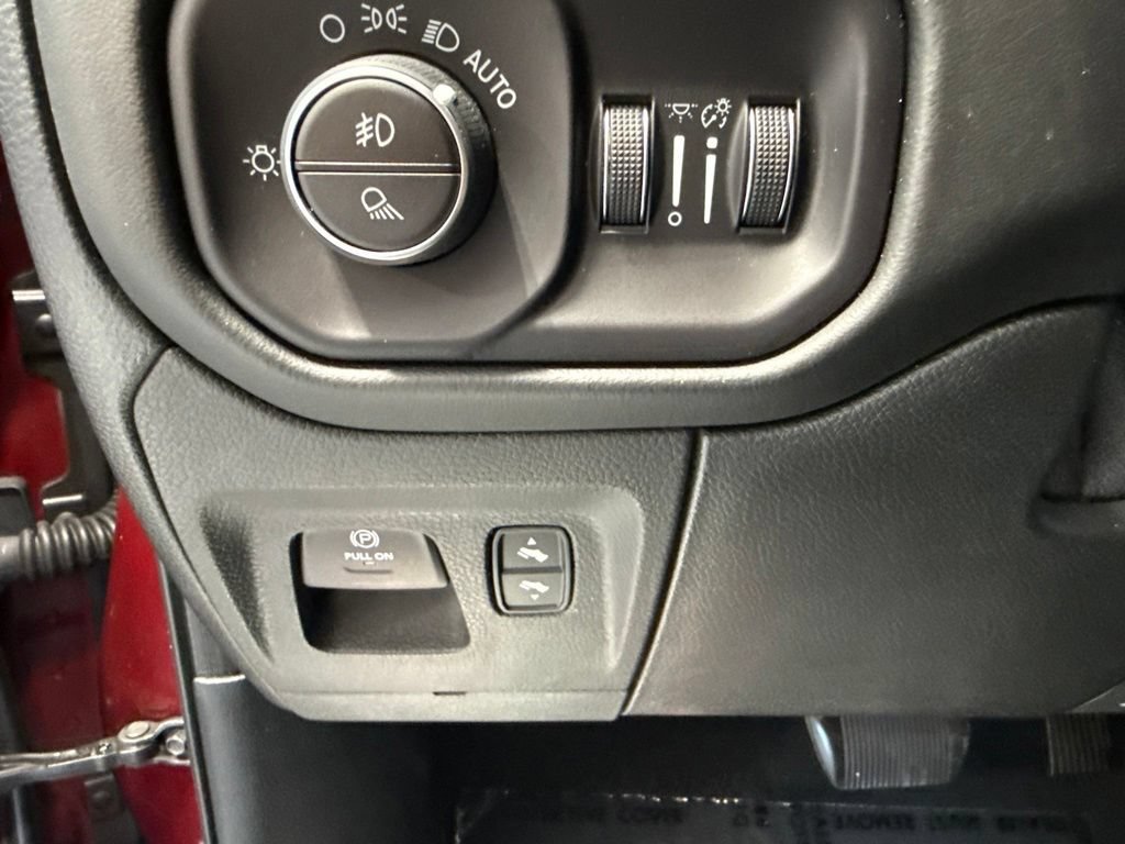 Used 2019 RAM 1500 Limited w/ Advanced Safety Group AWD/4WD image 20