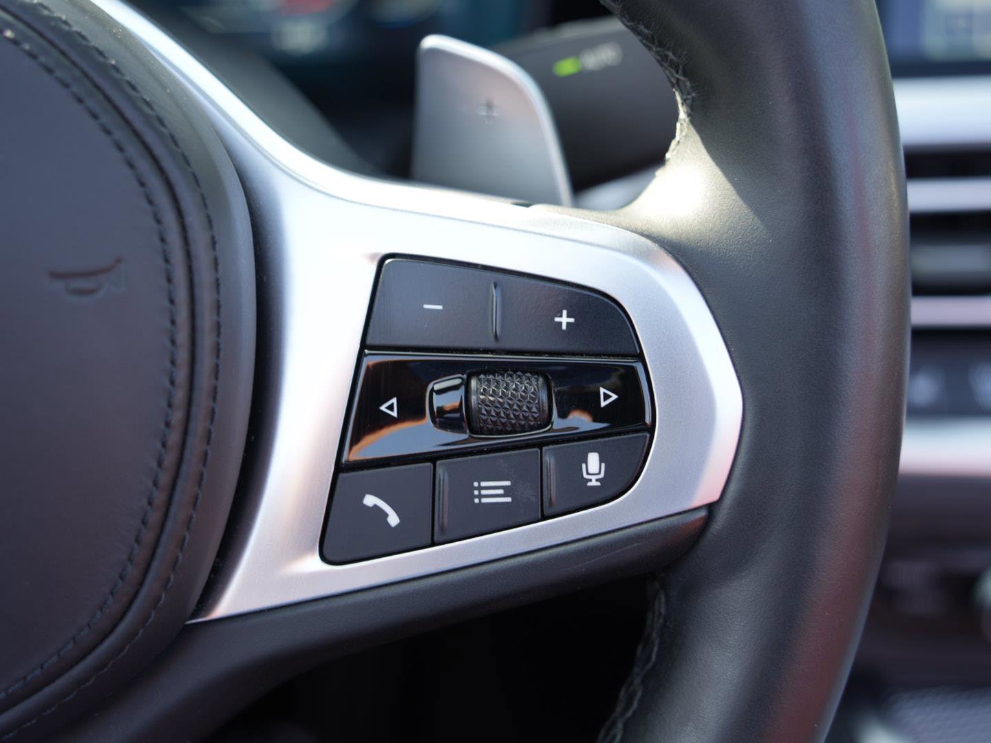 Certified 2023 BMW M440i Convertible w/ Premium Package image 10