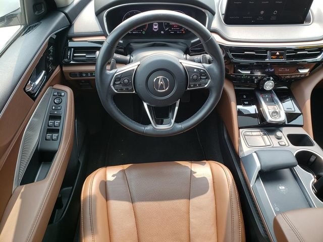 Used 2023 Acura MDX SH-AWD w/ Technology Package image 14