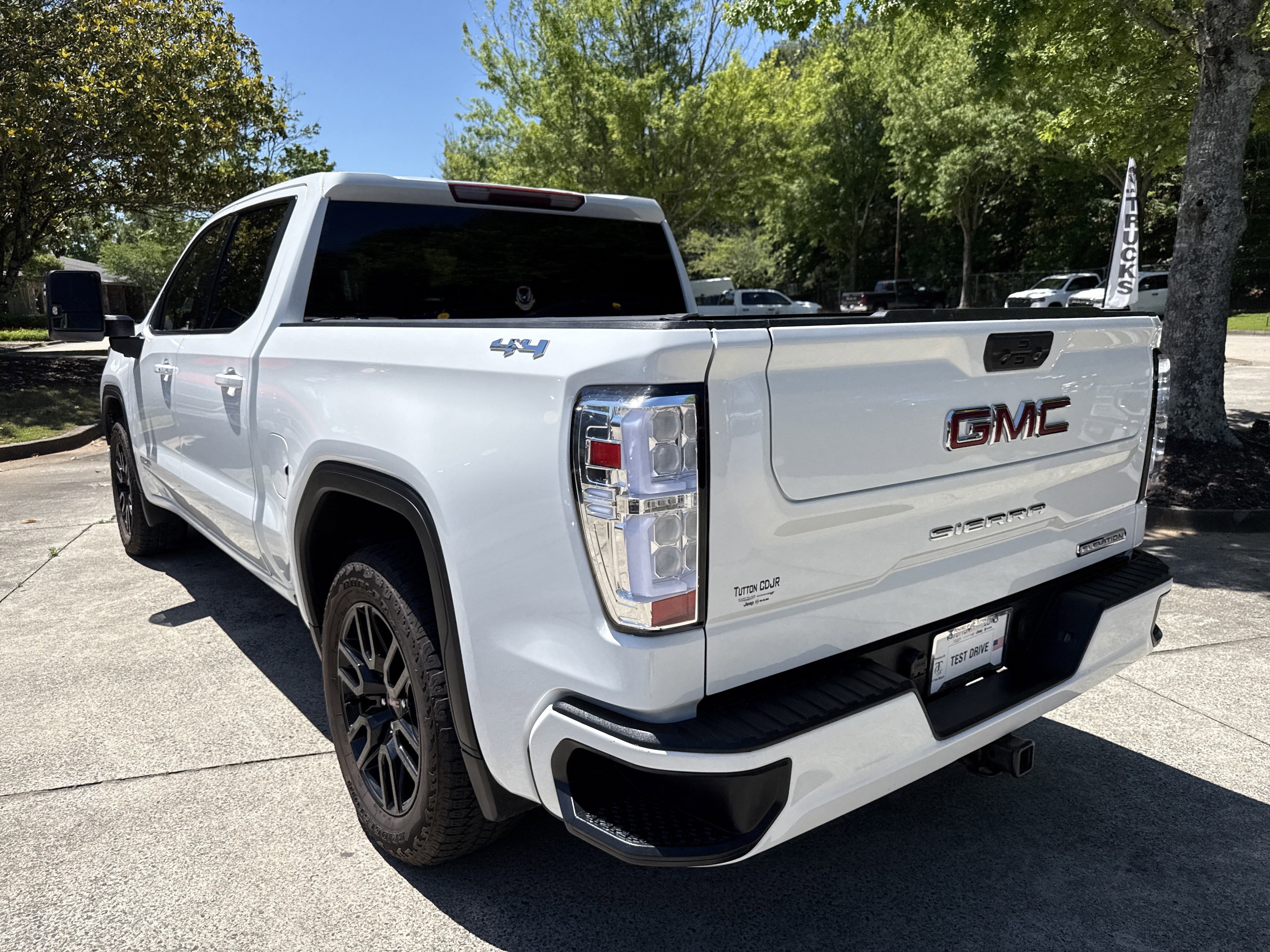 Used 2024 GMC Sierra 1500 Elevation w/ Max Trailering Package AWD/4WD image 5