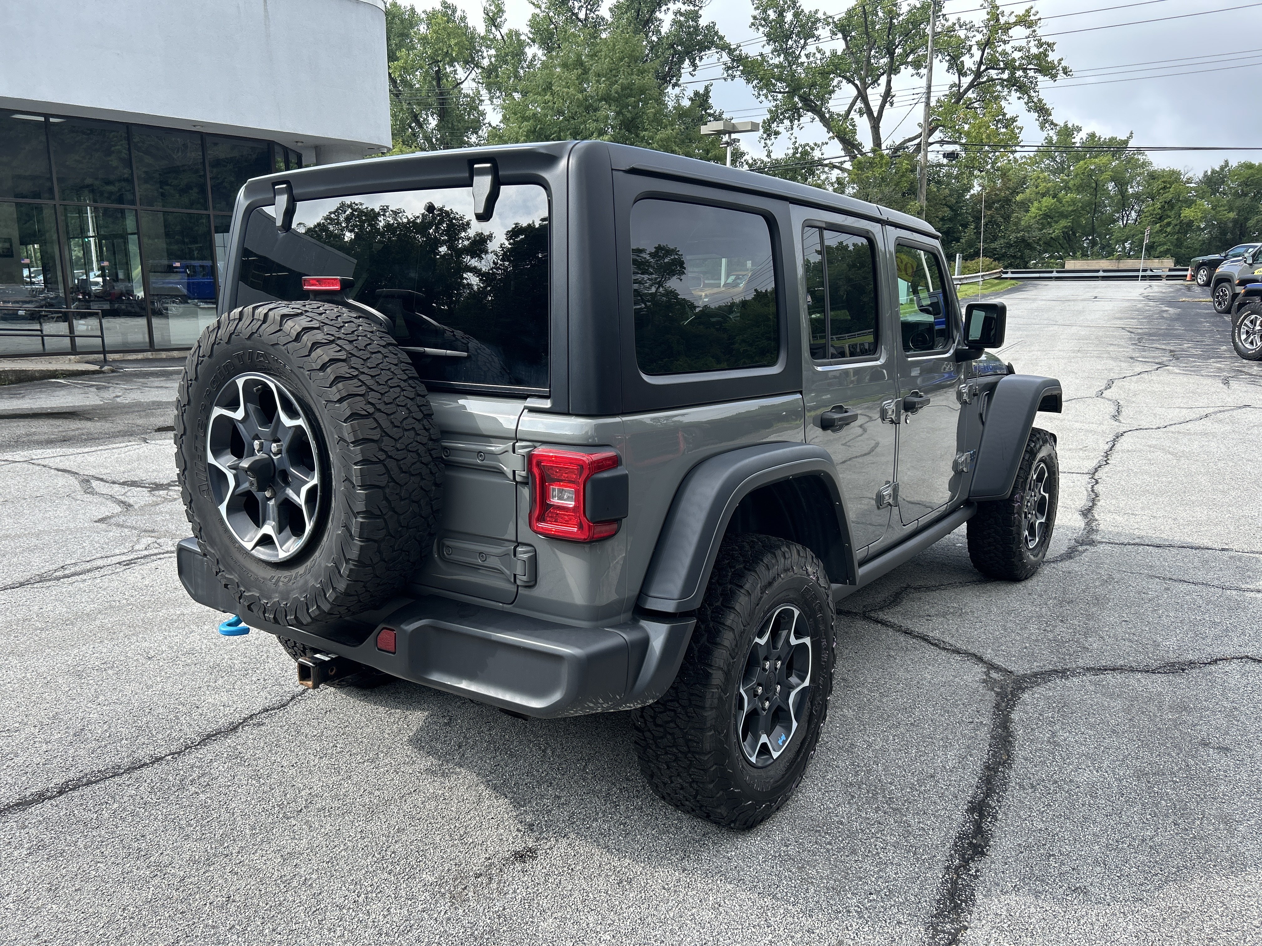 Certified 2023 Jeep Wrangler Unlimited Rubicon 4xe w/ Cold Weather Group AWD/4WD image 6