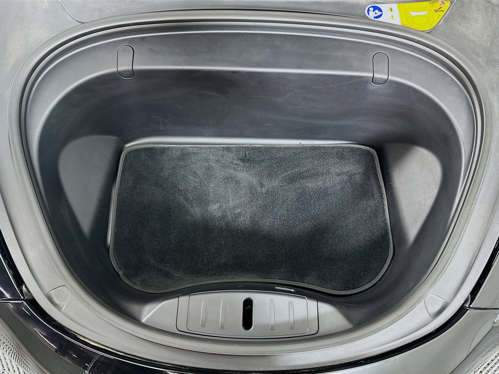 Used 2018 Tesla Model 3 Long Range image 31