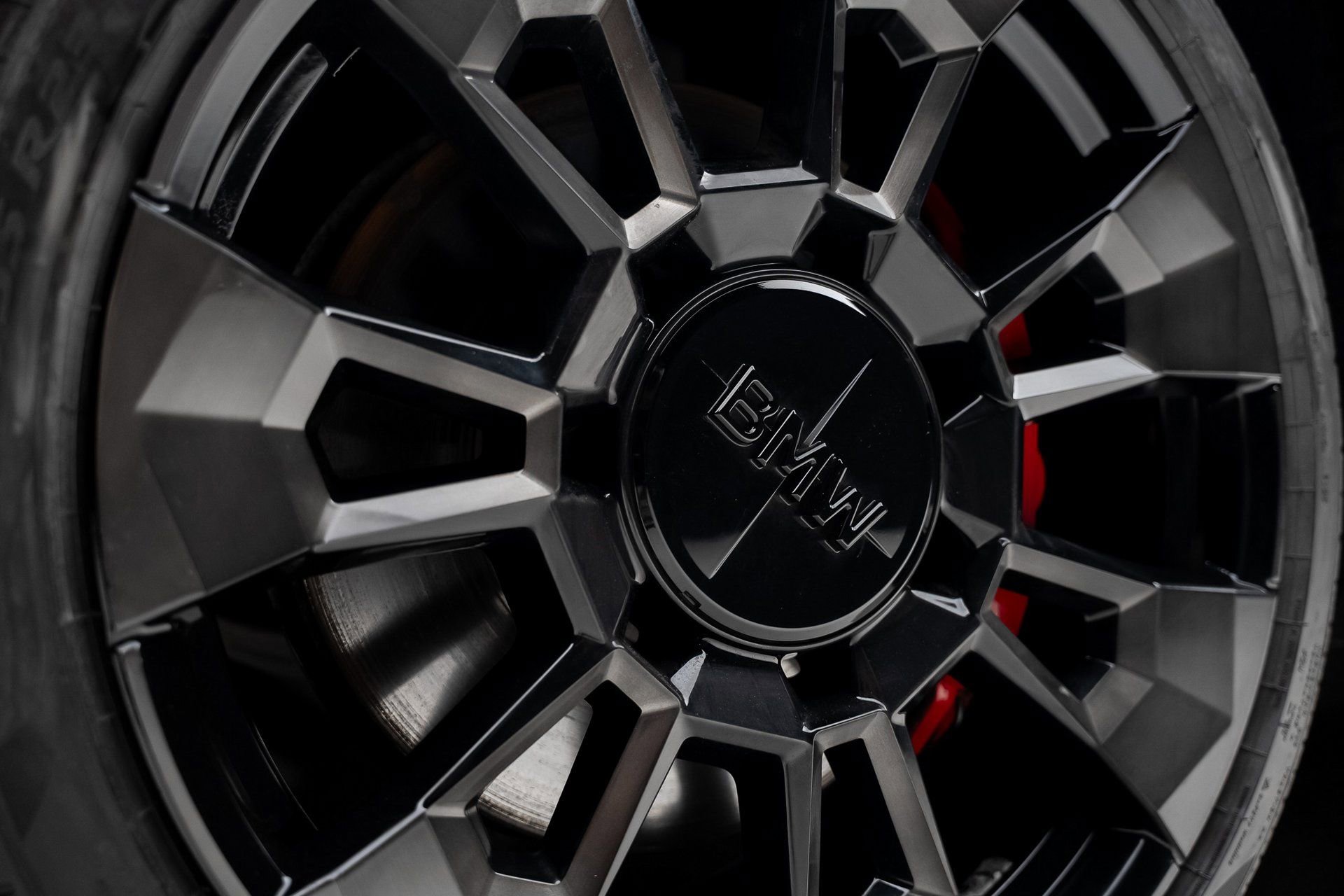 Used 2024 BMW XM Label Red image 22