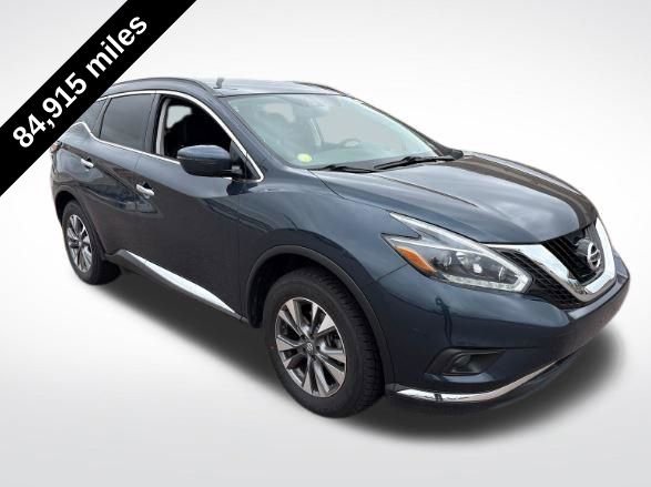 Used 2018 Nissan Murano SV FWD image 2