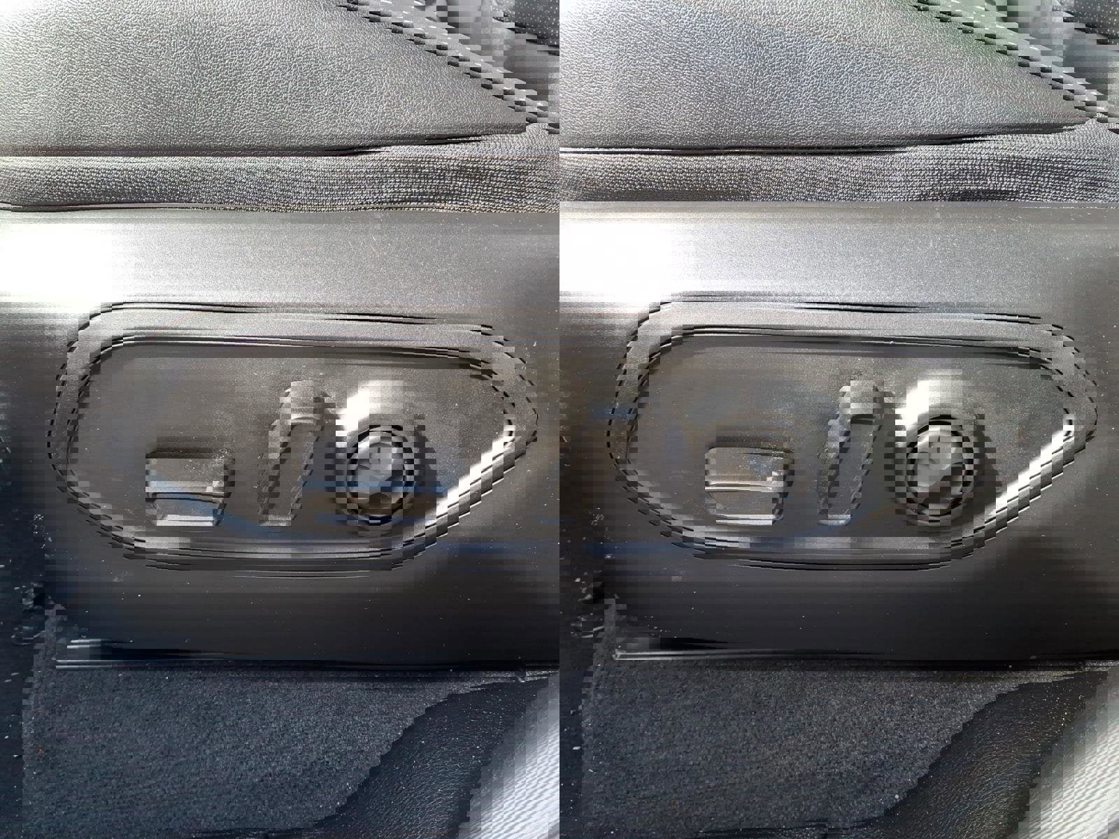 New 2026 Jeep Grand Cherokee Limited Reserve image 15