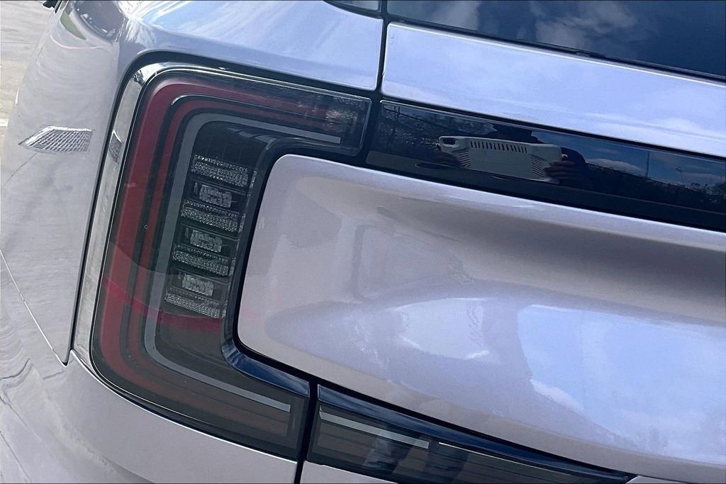 New 2026 Volvo EX90 Plus RWD image 43