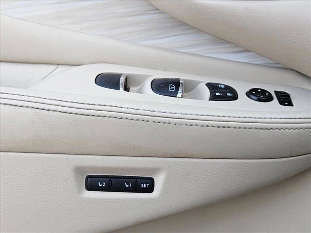 Used 2015 Nissan Murano Platinum w/ Platinum Technology Package image 23