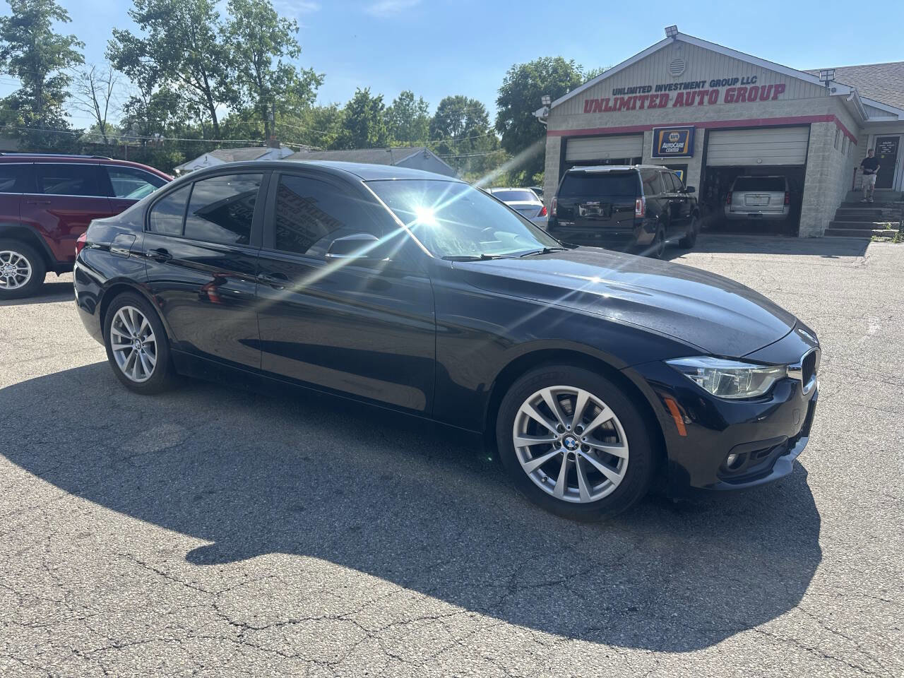 Used 2018 BMW 320i Sedan image 5